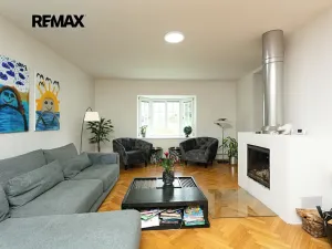 Pronájem rodinného domu, Praha - Nebušice, Na Malé Šárce, 302 m2