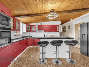 Prodej vícegeneračního domu, Pečky, 280 m2