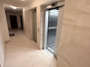 Pronájem bytu 2+kk, Praha - Horní Měcholupy, Mantovská, 51 m2