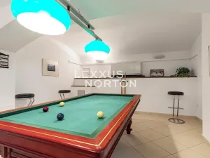 Pronájem bytu 3+1, Praha - Nové Město, Rašínovo nábřeží, 103 m2
