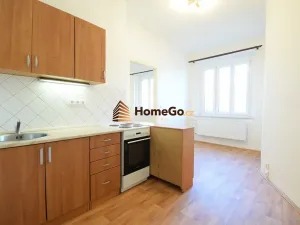 Pronájem bytu 2+kk, Praha - Nusle, Lounských, 51 m2