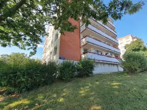 Pronájem bytu 2+1, Zlín, Středová, 58 m2