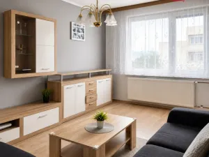 Pronájem bytu 3+1, Chvaletice, Kolínská, 79 m2