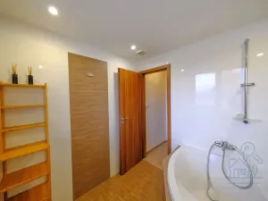 Pronájem bytu 3+kk, Praha - Hloubětín, Poděbradská, 65 m2
