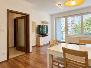 Pronájem bytu 2+kk, Pardubice - Zelené Předměstí, Pod Vinicí, 57 m2