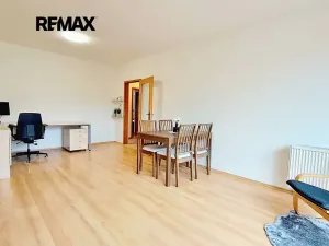 Pronájem bytu 2+kk, Praha - Vysočany, U Kloubových domů, 69 m2