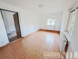 Pronájem rodinného domu, Plzeň, Pode Dvory, 80 m2