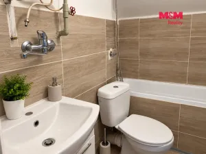 Prodej bytu 2+1, Nové Sedlo, Hůrecká, 48 m2