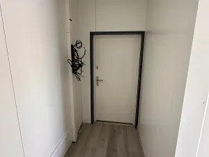 Prodej obchodního prostoru, Praha - Zličín, Na Radosti, 100 m2