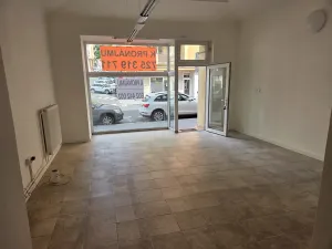 Pronájem obchodního prostoru, Ústí nad Labem, Pařížská, 56 m2