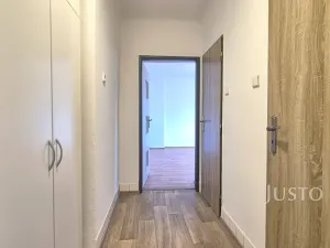Pronájem bytu 1+1, Písek, Sovova, 34 m2