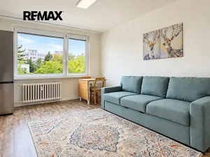 Pronájem bytu 1+1, Praha - Troja, Krynická, 30 m2