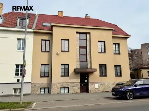 Pronájem kanceláře, Praha - Strašnice, Průběžná, 125 m2