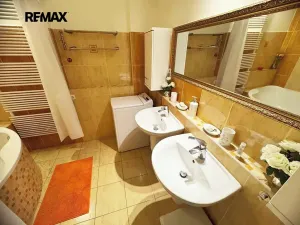 Pronájem bytu 4+kk, Praha - Vršovice, Kazašská, 107 m2