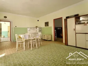 Prodej zemědělské usedlosti, Močovice, 168 m2