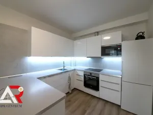 Prodej bytu 2+kk, Brno, Přadlácká, 49 m2