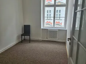 Pronájem bytu 4+1, Praha - Staré Město, Husova, 66 m2