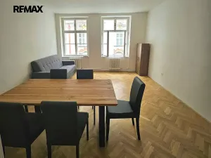Pronájem bytu 4+1, Praha - Staré Město, Husova, 66 m2