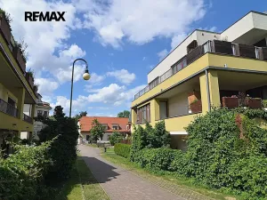 Prodej bytu 3+kk, Praha - Hloubětín, K náhonu, 71 m2