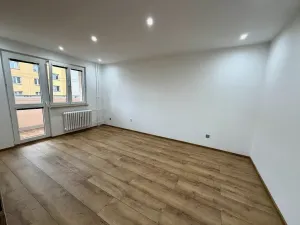 Prodej bytu 2+1, Karviná, Dačického, 59 m2