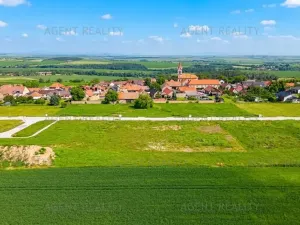Prodej pozemku pro bydlení, Slaný, 915 m2