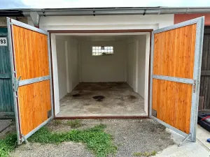 Pronájem garáže, Jirkov, Budovatelů, 20 m2