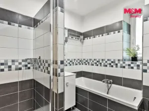 Prodej bytu 3+1, Nový Bor - Arnultovice, Gen. Svobody, 74 m2
