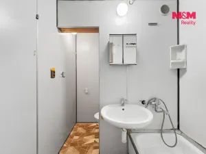 Prodej bytu 2+kk, Ústí nad Labem - Severní Terasa, Šrámkova, 40 m2