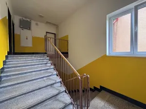 Pronájem bytu 2+1, Praha - Kobylisy, Březiněveská, 80 m2