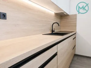 Pronájem bytu 1+1, Zlín - Příluky, Za Kapličkou, 50 m2