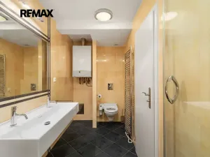 Prodej bytu 3+kk, Praha - Holešovice, Dobrovského, 107 m2