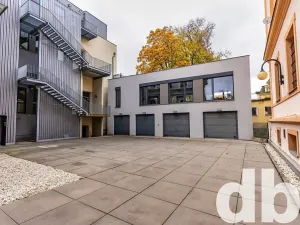 Pronájem kanceláře, Cheb, 26. dubna, 190 m2
