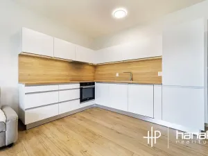 Pronájem bytu 2+kk, Olomouc, Třída Jiřího Pelikána, 53 m2