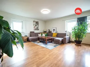 Prodej rodinného domu, Karlovy Vary, Vančurova, 260 m2