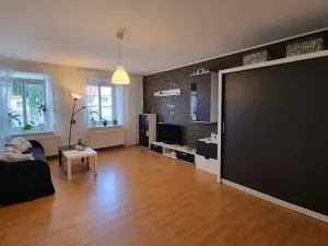 Prodej rodinného domu, Žďárná, 200 m2