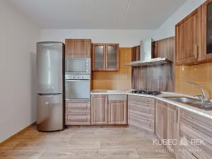 Prodej bytu 3+1, Tábor, Havanská, 64 m2