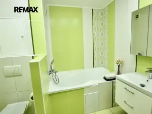 Pronájem bytu 3+kk, Loděnice, Za GZ, 64 m2