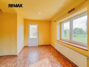 Prodej rodinného domu, Pernarec, 220 m2