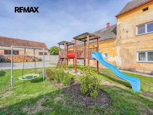 Prodej rodinného domu, Pernarec, 220 m2