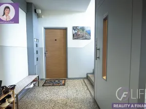 Prodej bytu 3+1, Hradec Králové, Formánkova, 70 m2