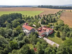 Prodej ubytování, Všechovice, 2500 m2