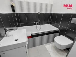 Prodej bytu 3+kk, Kladno - Kročehlavy, Jaroslava Holečka, 83 m2