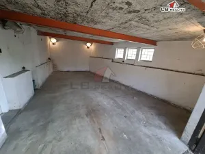 Pronájem garáže, Kolín, Ovčárecká, 25 m2