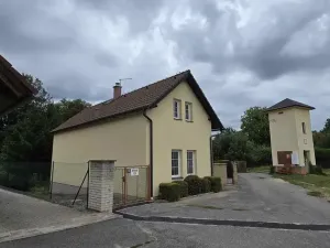 Pronájem rodinného domu, Osek, 130 m2