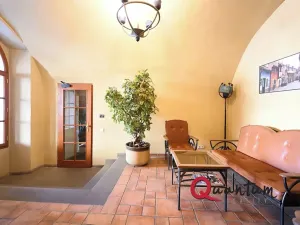 Pronájem kanceláře, Praha - Hradčany, Loretánské náměstí, 28 m2
