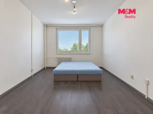 Pronájem bytu 1+1, Hradec Králové - Třebeš, třída Edvarda Beneše, 42 m2