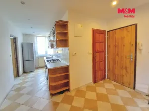 Prodej bytu 2+1, Bukovany, 48 m2