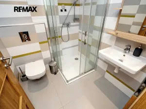 Pronájem bytu 1+kk, Zbuzany, Mramorová, 20 m2