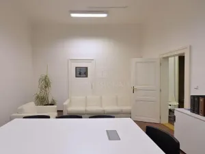 Pronájem kanceláře, Praha - Nové Město, Klimentská, 104 m2