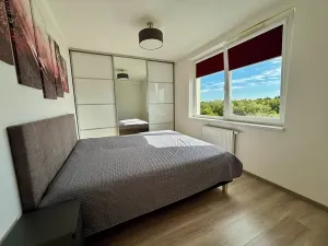 Prodej bytu 2+kk, Praha - Hostavice, U Hostavického potoka, 50 m2